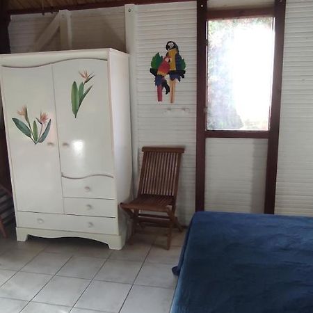 Bungalow Tout Confort Avec Piscine Partagee A 5 Mn De La Mer Saint-Francois  Ngoại thất bức ảnh