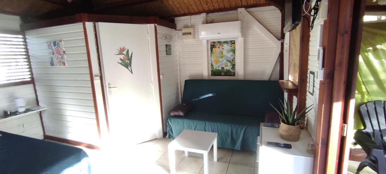 Bungalow Tout Confort Avec Piscine Partagee A 5 Mn De La Mer Saint-Francois  Ngoại thất bức ảnh